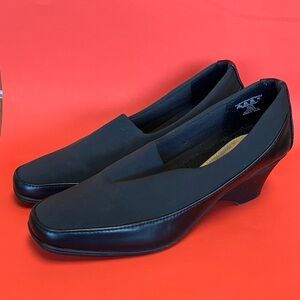 Basic Editions Black Women's Wedges